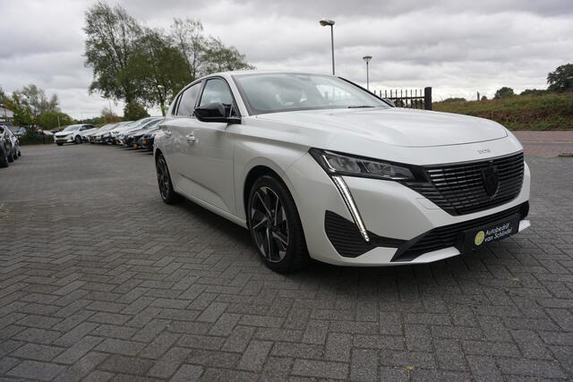 Peugeot 308 1.2 PURETECH 131PK AUTOMAAT ALLURE VOL LUXE!! OKT 2022 360CAMERA ADAPTIEVE CRUISE FULL LED ANDROID/APPLECARPLAY NAVI 17INCH KEYLESS PDC V+A 1/2LEDER CLIMA BLUETOOTH
