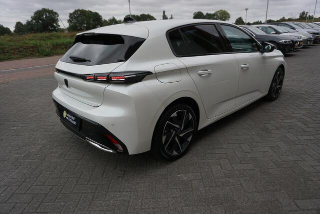 Peugeot 308 1.2 PURETECH 131PK AUTOMAAT ALLURE VOL LUXE!! OKT 2022 360CAMERA ADAPTIEVE CRUISE FULL LED ANDROID/APPLECARPLAY NAVI 17INCH KEYLESS PDC V+A 1/2LEDER CLIMA BLUETOOTH
