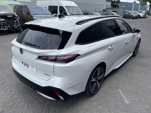 Peugeot 308 SW 180pk Plug-in Hybrid GT (Leder incl geheugen - Stoel-/-stuurverwarming - Focal Electra - Adaptieve Cruise Controle - Elektrische klep - 360gr Camera)