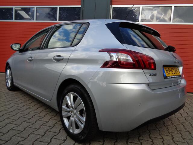 Peugeot 308 1.2 PureTech Active 110PK Clima Cruise Navi LMV NL-Auto