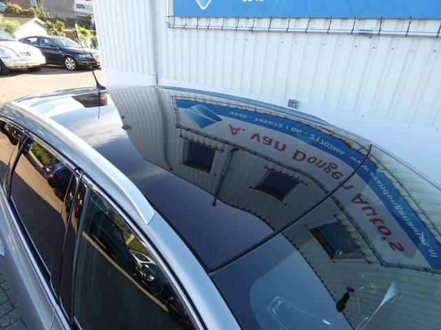 Peugeot 308 1.2 PURETECH GT-LINE Automaat,Pano,Navi,Trhaak,Led