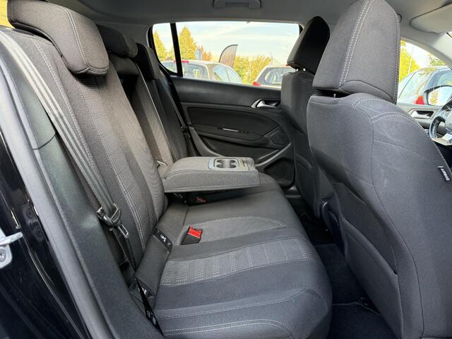 Peugeot 308 1.2 PureTech Allure 1e Eigenaar,131pk,Navi,Camera,Clima,Cruise,PDC V+A,Distributie riem v.v.,6 Bak,APK tot 03-2026