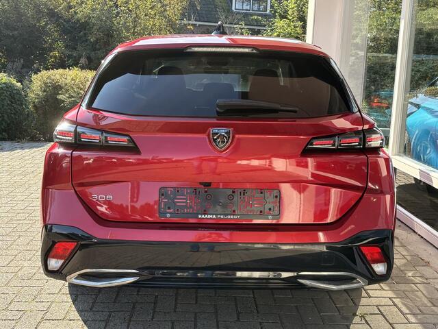 Peugeot 308 SW 1.2T 130pk Allure Pack Business | Keyless Entry | Achteruitrijcamera | Navigatie | Adaptieve Cruise Control | Draadloos telefoonlader | Lichtmetalen velgen | Privacy Glass