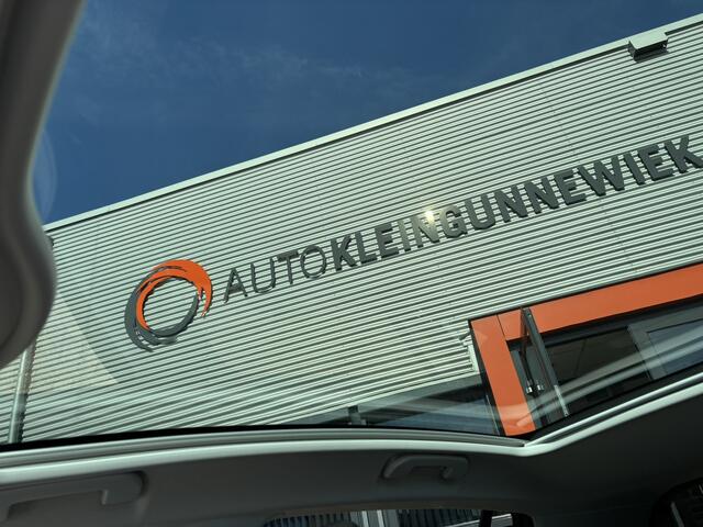 Peugeot 308 1.2 PureTech Blue Lease Executive / Cruise Control / Allseason Banden / Trekhaak /