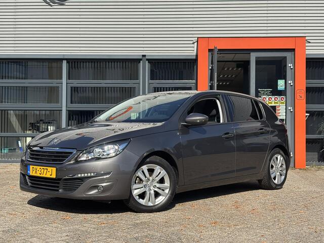 Peugeot 308 1.2 PureTech Blue Lease Executive / Cruise Control / Allseason Banden / Trekhaak /