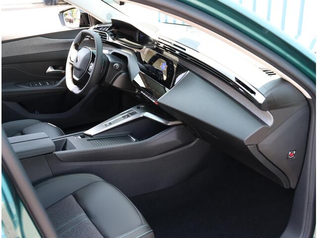 Peugeot 308 SW 1.6 Plug-in Hybrid 180PK Allure Avantage | AppleCarPlay/AndroidAuto | StoelVerwarming | Climate Control | Adaptive Cruise Control | 360'Camera | FULL LED | Navigatie | LMV | Parkeersensoren | Privacy Glass | Isofix |