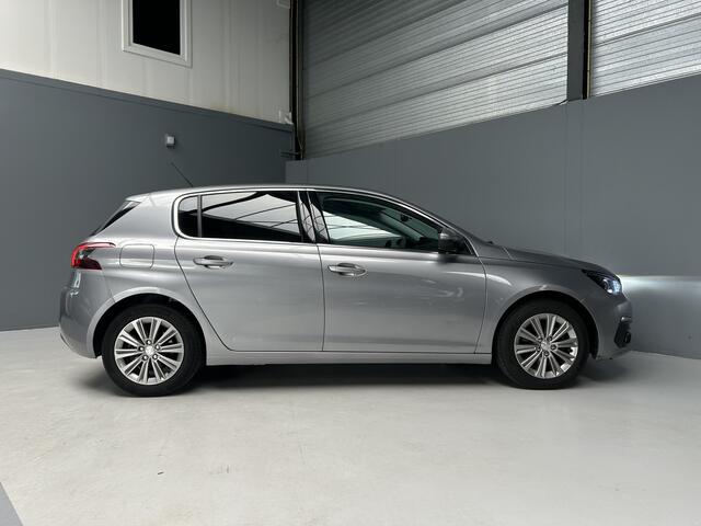 Peugeot 308 1.2 PureTech Allure Automaat|Camera|Sportstoelen