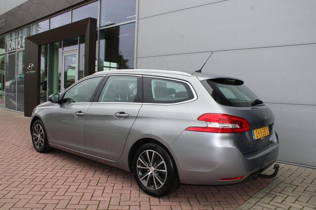 Peugeot 308 SW 1.2 PureTech 130pk Allure Airco Navi Camera Trekhaak PDC voor en achter