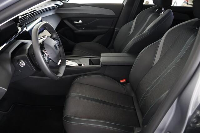 Peugeot 308 1.2 PureTech Allure / LED / Navi / CarPlay / ACC / CAM / AUT