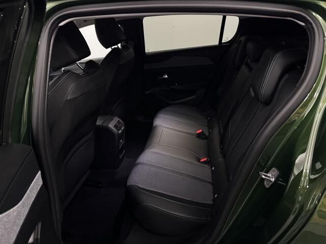 Peugeot 308 1.2 PureTech Active Pack Business Half leder, Camera, Navi, Stoelverwarming, Keyless start, Virtual desk 2 jaar garantie