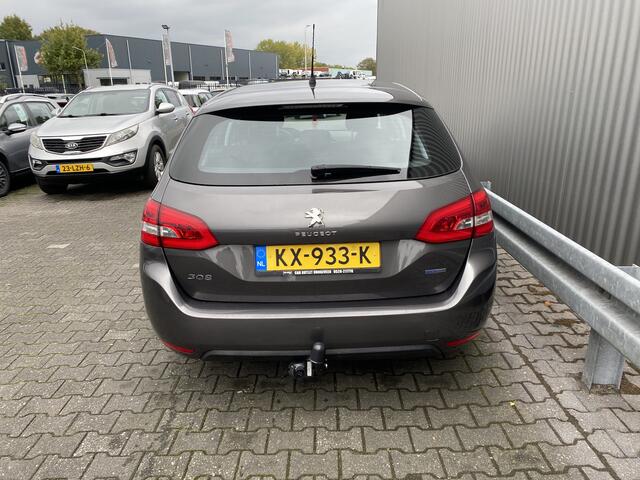Peugeot 308 SW 1.2 PureTech Blue Lease Clima, Navi, CC, Bluetooth, Trekh, - Inruil Mogelijk -