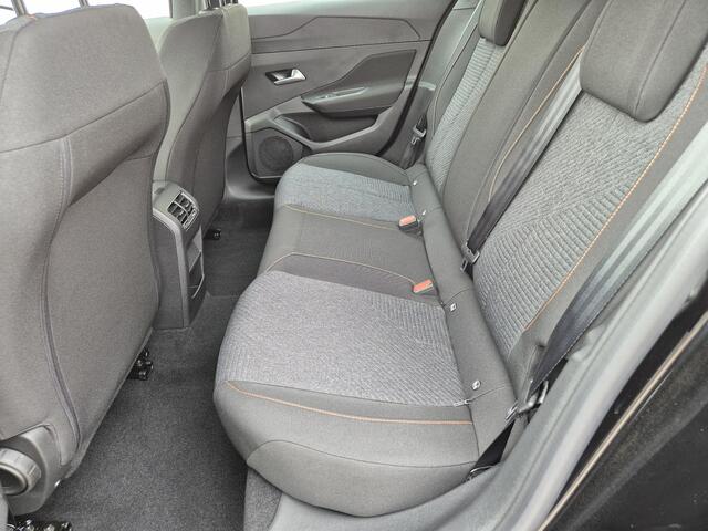 Peugeot 308 SW 1.2 Hybrid 136 e-DCS6 Style Automaat / Fabrieksgarantie tot 3-4-2027 / Apple Carplay Android Auto / Keyless Entry/Start / Adaptief cruise control / Climate control / Navigatie / Lichtmetalen wielen 16" /