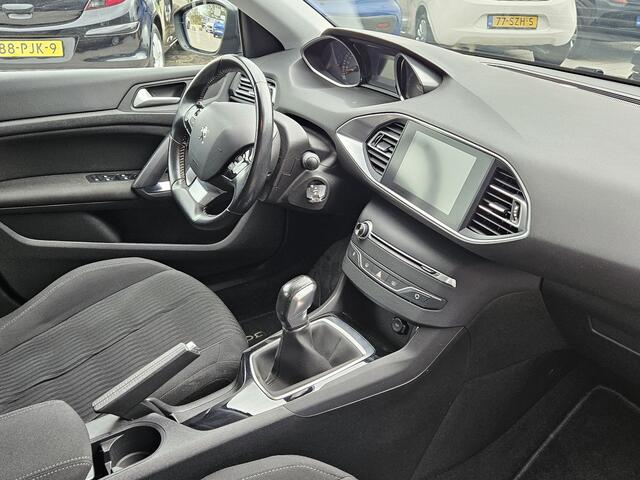 Peugeot 308 1.2 PureTech Blue Lease *AC*Navi