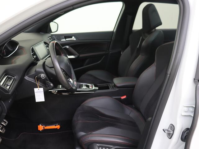 Peugeot 308 1.6 e-THP GTi 270pk | Dealer Onderhouden | Panoramadak | Navigatie | Camera |