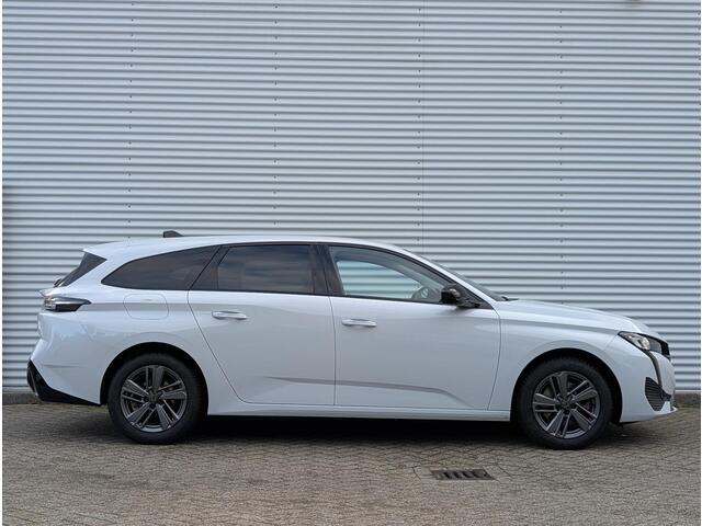 Peugeot 308 SW Allure Pack 1.2 Turbo 130pk | NAVI | 360° CAMERA | AGR-STOEL | STOELVERW. | DODEHOEKBEW. | LM-VELGEN | DRAADLOZE TELEFOONLADER | KEYLESS ENTRY