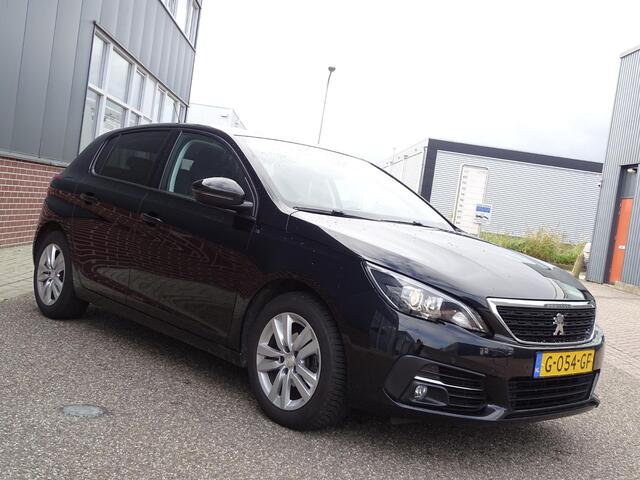 Peugeot 308 1.2 PureTech Blue Lease Executive 6-BAK| PANORAMADAK| MULTIMEDIA| NAVIGATIE| AIRCO| CRUISECONTROL| PARKEERSENSOREN| TREKHAAK