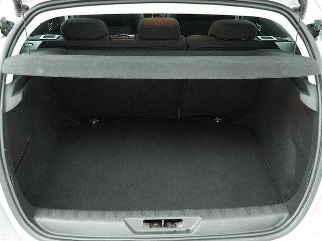 Peugeot 308 1.2 PureTech Active - Navigatie - Climate Control - Trekhaak