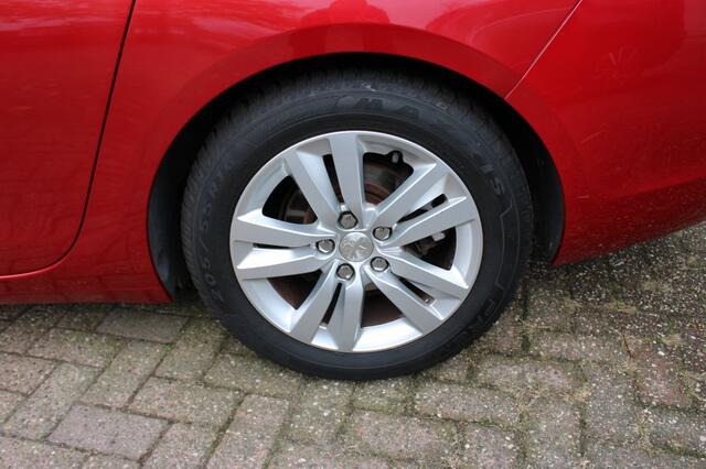 Peugeot 308 1.2 PureT.Blue L. Pr