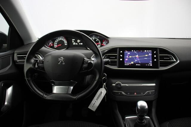 Peugeot 308 1.5 BlueHDi - Carplay, Navi, Cruise