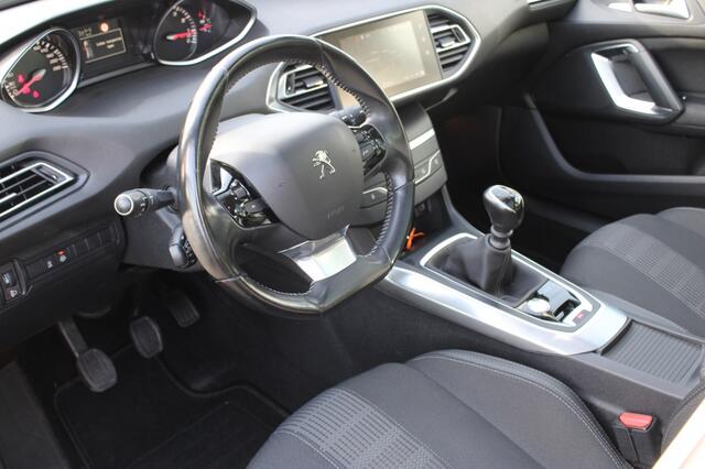 Peugeot 308 1.2 PureT.Blue L. Pr