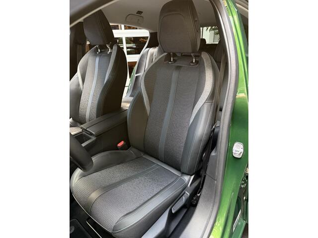 Peugeot 308 1.6 HYbrid 180 Allure Pack Business