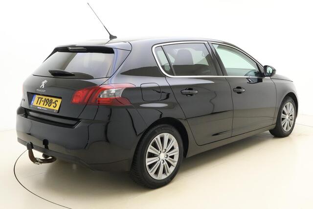 Peugeot 308 1.2 130pk Allure | Trekhaak | Navigatie | Apple Carplay/Android Auto | Panoramadak | Camera | Parkeersensoren v+a | Climate en Cruise Control