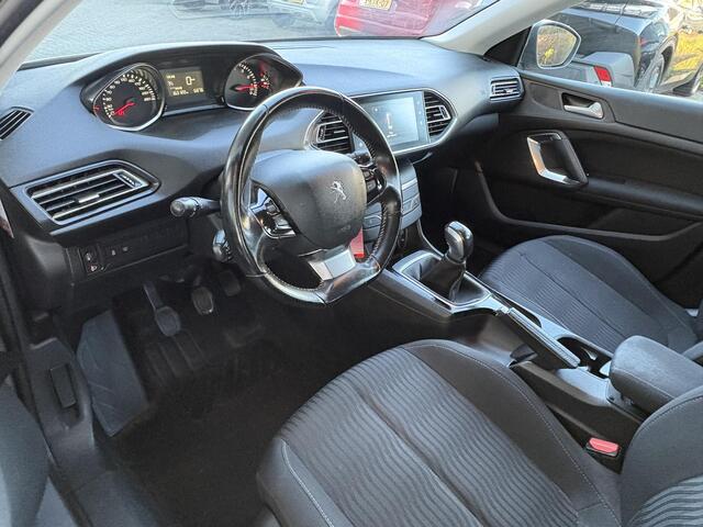 Peugeot 308 SW 1.2 PureTech Blue Lease | Trekhaak | Navigatie | Climate & Cruise Control | Dealeronderhouden |