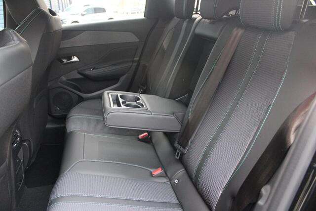 Peugeot 308 SW 1.2 Hybrid 145PK e-DCS6 ALLURE | AGR COMFORT STOELEN | AFNEEMBARE TREKHAAK | KEYLESS ENTRY/START | NAVIGATIE | DRAADLOZE APPLE CARPLAY/ANDROID AUTO | ACHTERUITRIJ CAMERA | STOEL/STUUR VERWARMING | LICHTMETALEN VELGEN 17" | ADAPTIVE CRUISE CONTROL | DAB