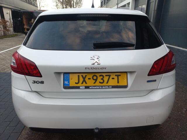 Peugeot 308 1.2 PureTech Allure AUTOMAAT