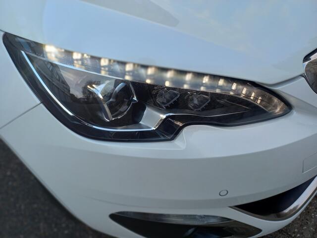 Peugeot 308 1.2 PureTech Allure AUTOMAAT