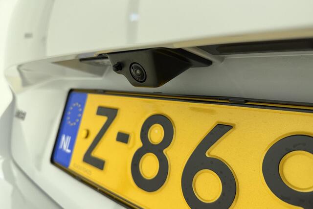 Peugeot 308 SW 1.2 PureTech Allure 130 PK Automaat | Navigatie | Afneembare Trekhaak | Verhoogd trekvermogen 1.400 KG | Camera's rondom | Keyless | Cruise control | Lichtmetalenvelgen