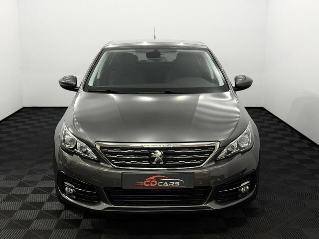 Peugeot 308 1.2 PureTech Tech Edition Half leder, Navi, Parkeersensoren, Cruise control, A start stop, Clima, Navi, Lichtmetalen velgen