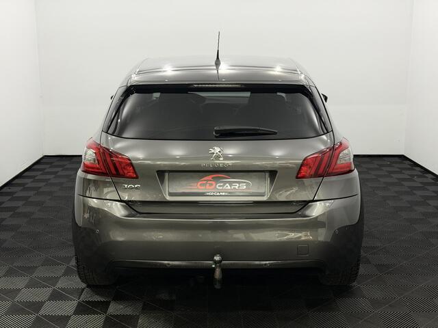 Peugeot 308 1.2 PureTech Tech Edition Half leder, Navi, Parkeersensoren, Cruise control, A start stop, Clima, Navi, Lichtmetalen velgen