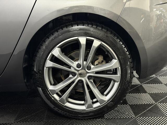 Peugeot 308 1.2 PureTech Tech Edition Half leder, Navi, Parkeersensoren, Cruise control, A start stop, Clima, Navi, Lichtmetalen velgen