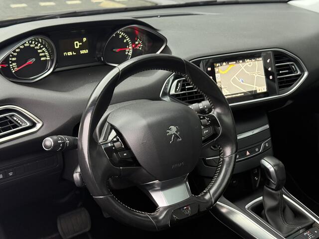 Peugeot 308 1.2 PureTech Blue Lease Premium | Panoramadak