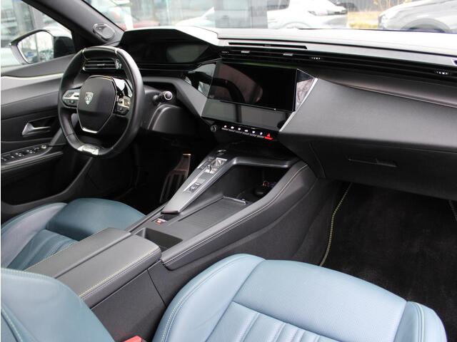 Peugeot 308 1.2 PureTech GT Pack Business Automaat | Navi / Leder / Camera