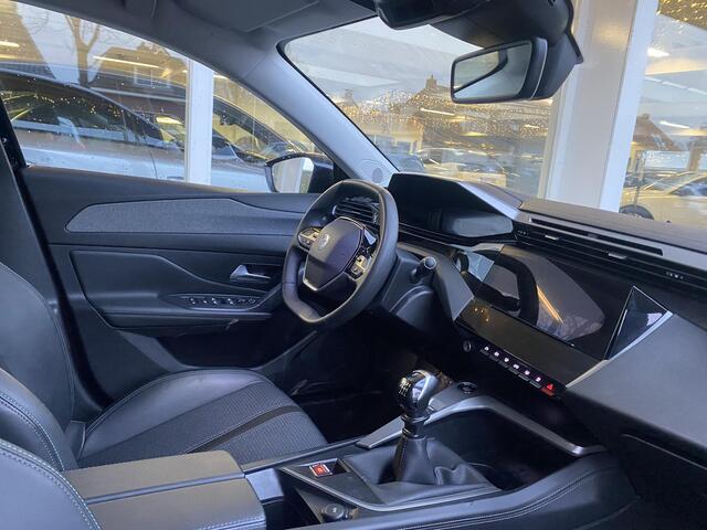 Peugeot 308 1.2 PureTech Allure | Achteruitrijcamera | Apple carplay | Electronic climate control | Navigatiesysteem |
