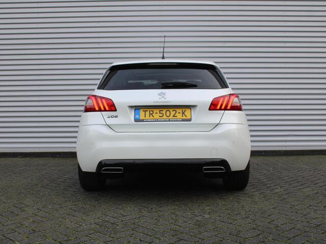 Peugeot 308 1.2 PureTech Allure | Panoramadak | 17" LM | Parkeersensor v+a | Navi | Cruise | Clima | Apple CarPlay/Android Auto |
