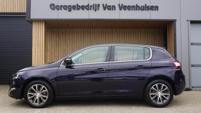 Peugeot 308 1.2 131pk 5Drs PureTech Allure *LEES TEKST* LED Navi Clima Trekhaak 16inch LM *NL auto* Dark Blue Metallic