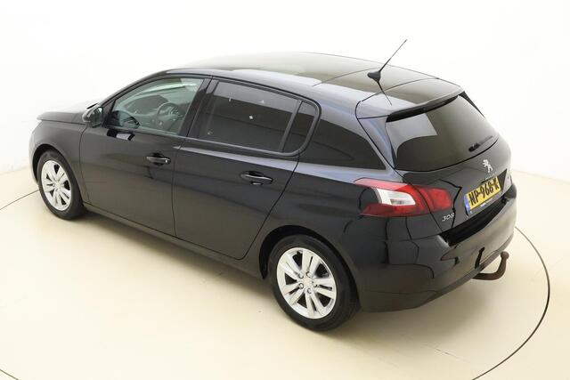 Peugeot 308 1.2 PureTech Blue Lion 110pk | Navigatie | Climate Control | Panoramadak | Trekhaak | Weinig Kilometers | Dealeronderhouden