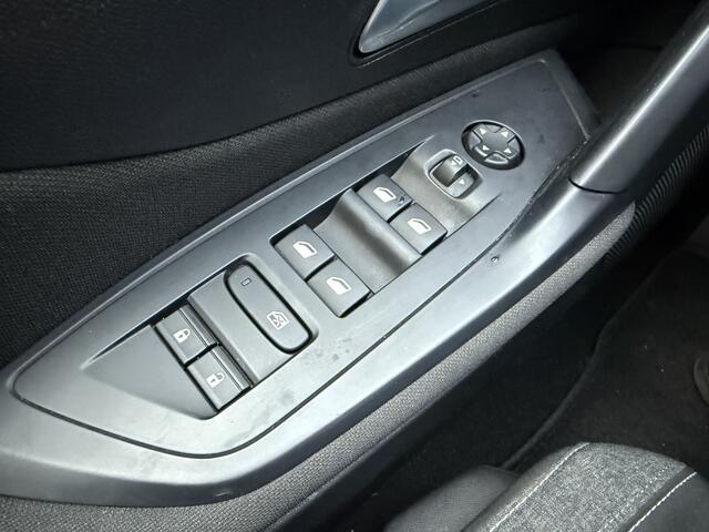 Peugeot 308 BJR 2022 1.2 111 PK PureTech Active Pack Business CLIMA | CRUISE | VIRTIUAL DISPLAY | PDC | DAB