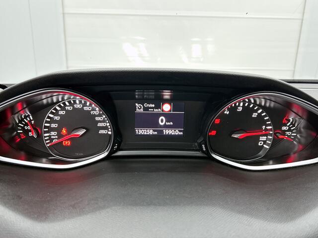 Peugeot 308 1.5 HDi 131PK 5Drs. Executive / Panoramadak / Distributie vv. 122Dkm. / Cruise-ctr. / Navigatie / Apk 05-2026
