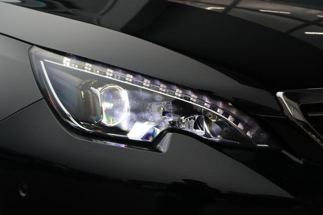 Peugeot 308 SW 1.2 PureTech GT-line | Pano | Camera | Trekhaak |