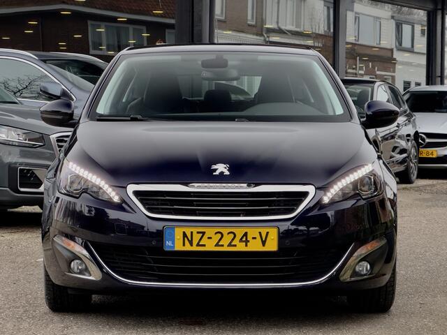 Peugeot 308 1.2 Allure LEDER NAVI CAMERA LED LMV PDC