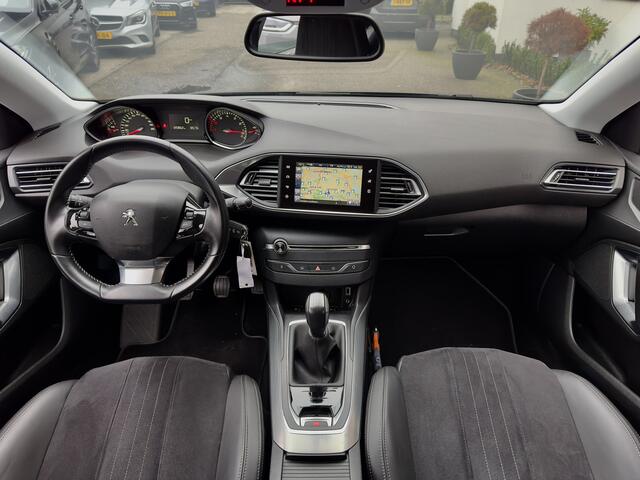 Peugeot 308 1.2 Allure LEDER NAVI CAMERA LED LMV PDC