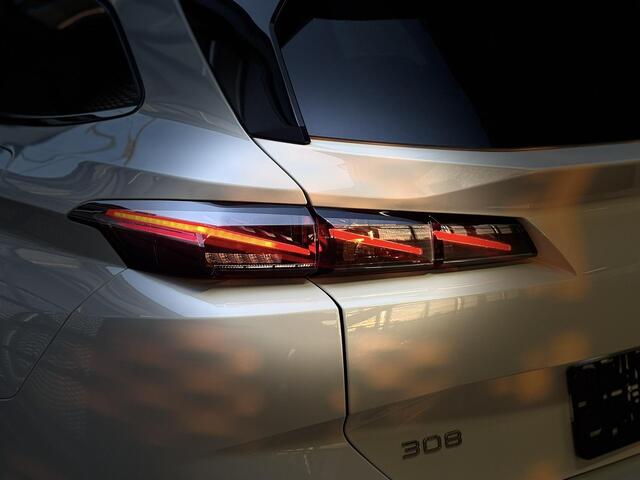 Peugeot 308 SW GT 1.6 HYbrid PHEV 225pk e-EAT8 | FOCAL HIFI | ELEKTR. A.KLEP | 360° CAMERA | STUUR+VOORRUITVERW. | ADAPTIVE CRUISE | NAVI | LED MATRIX