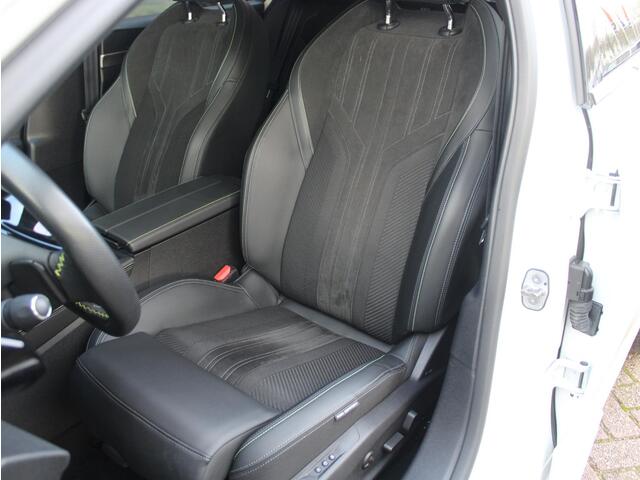 Peugeot 308 1.2 PT GT | Automaat | 360° Camera / Navi / Trekhaak / Climate