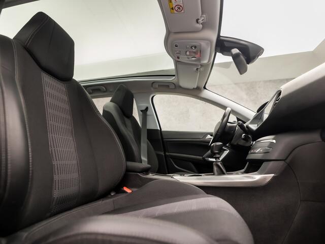 Peugeot 308 SW 1.2 PureTech Sport (PANORAMADAK, APPLE CARPLAY, GROOT NAVI, 360 CAMERA, SPORTSTOELEN, ADAPTIVE CRUISE, GETINT GLAS, TREKHAAK, NIEUWE APK, NIEUWSTAAT)