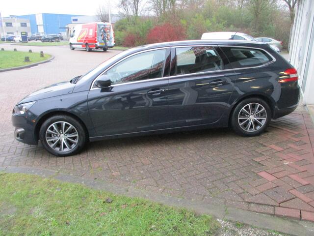 Peugeot 308 SW 1.2 PureTech Allure Keurige Auto!