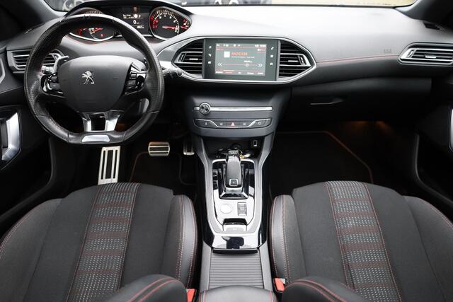 Peugeot 308 SW 1.2 PureTech GT-line PANO STOELVERW/MASSAGE CARPLAY HALFLEER 2xPDC ZWARTE-HEMEL CRUISE STUURFLIPPERS ENZ.